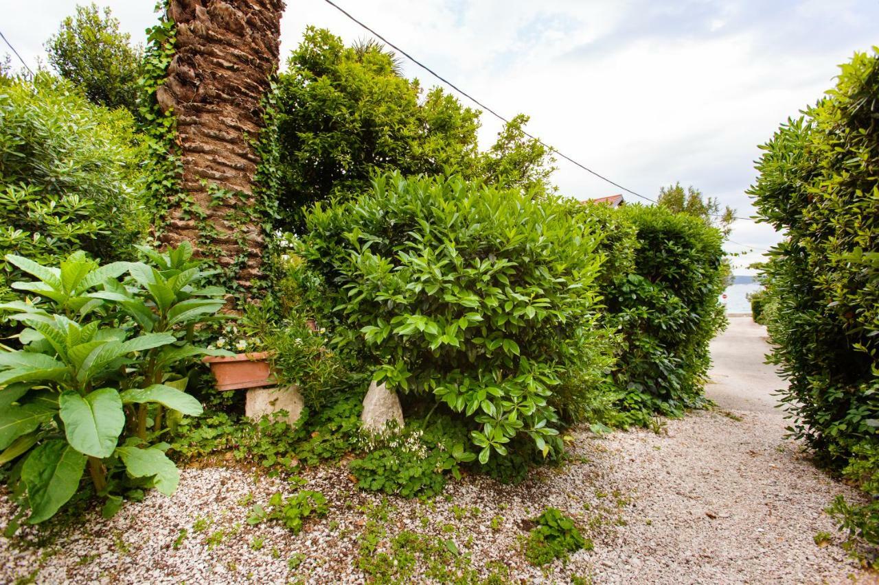 Apartment Dragana Kastela Bagian luar foto